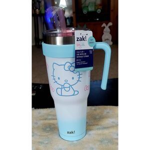 NWT ZAK HELLO KITTY 40 OZ TUMBLER